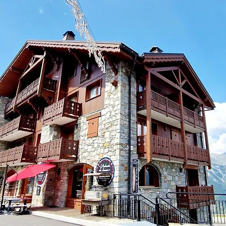 Duplex Au Centre De La Station, A 20m Des Pistes, 7 Pers, Wifi, Parking Gratuit - Fr-1-755-27 *